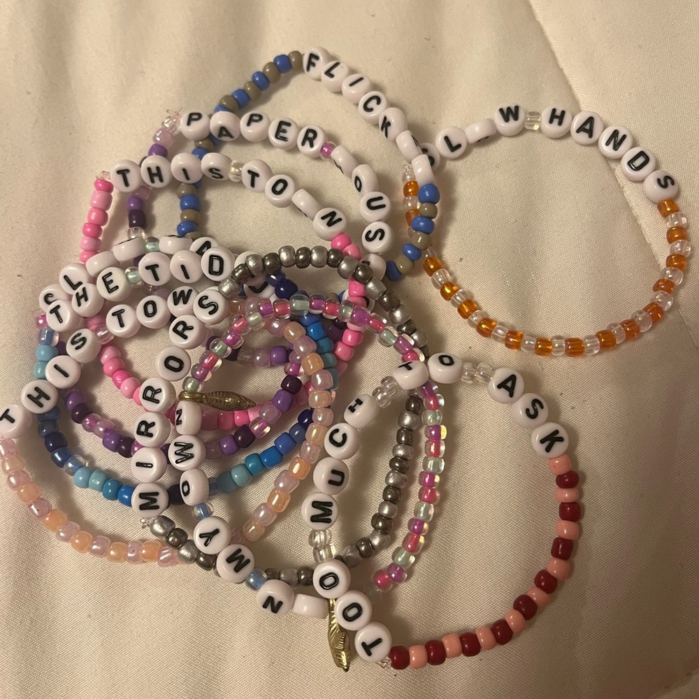 Niall Horan Friendship Bracelet Bundle (Flicker Set)